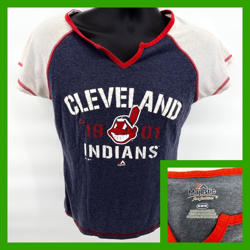 Majestic Cleveland Indians Chief Wahoo Shirt Womens Medium MLB Baseball‎ Raglan